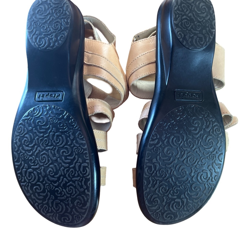 Propet BeigeAurora Leather Sandal Size 10 - Picture 6 of 9